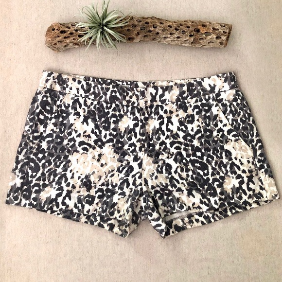 Joie Pants - Joie Leopard Print Linen Shorts sz 6